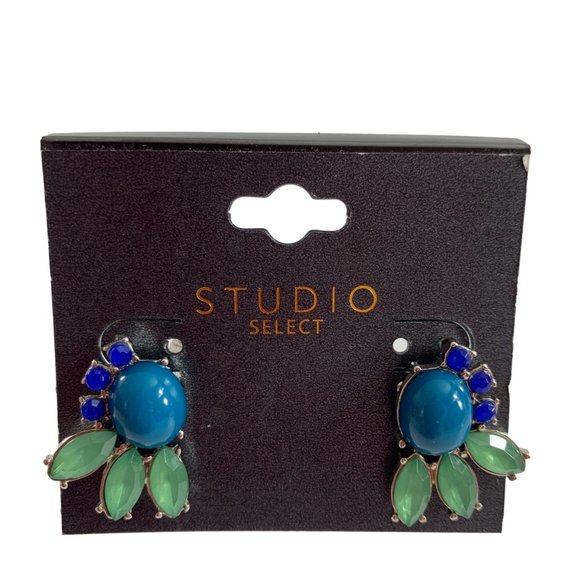 Studio Select Green Blue Earrings Silver Tone Studs New on Card - Picture 5 of 5
